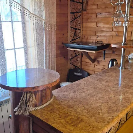 карпатське сонце Holiday home Tatariv